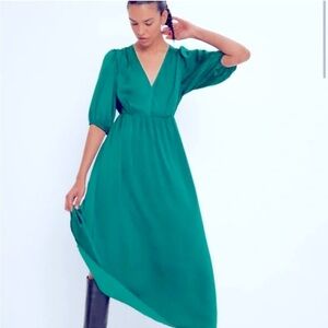 Blakeley Elegant Green Midi Dress S/M NWOT